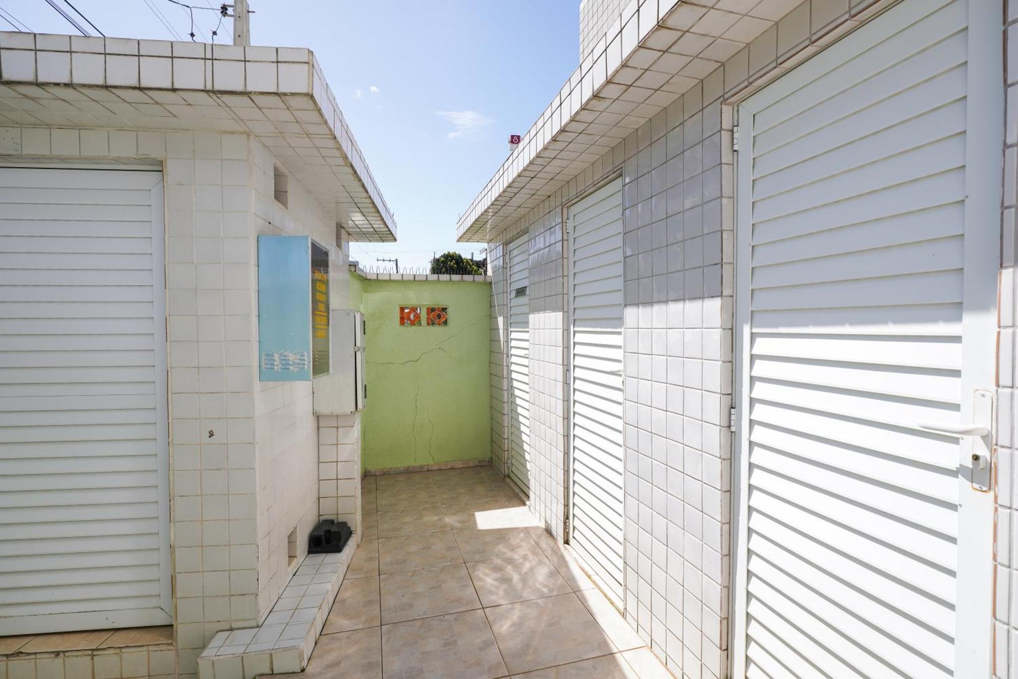 Apartamento Na Praia - Canto Da Sereia Appartement Piçarras Buitenkant foto